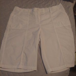 Chicos White Shorts Size 2 Brand New